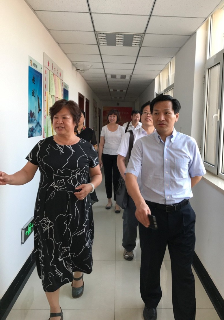 少妇真人直播免费视频