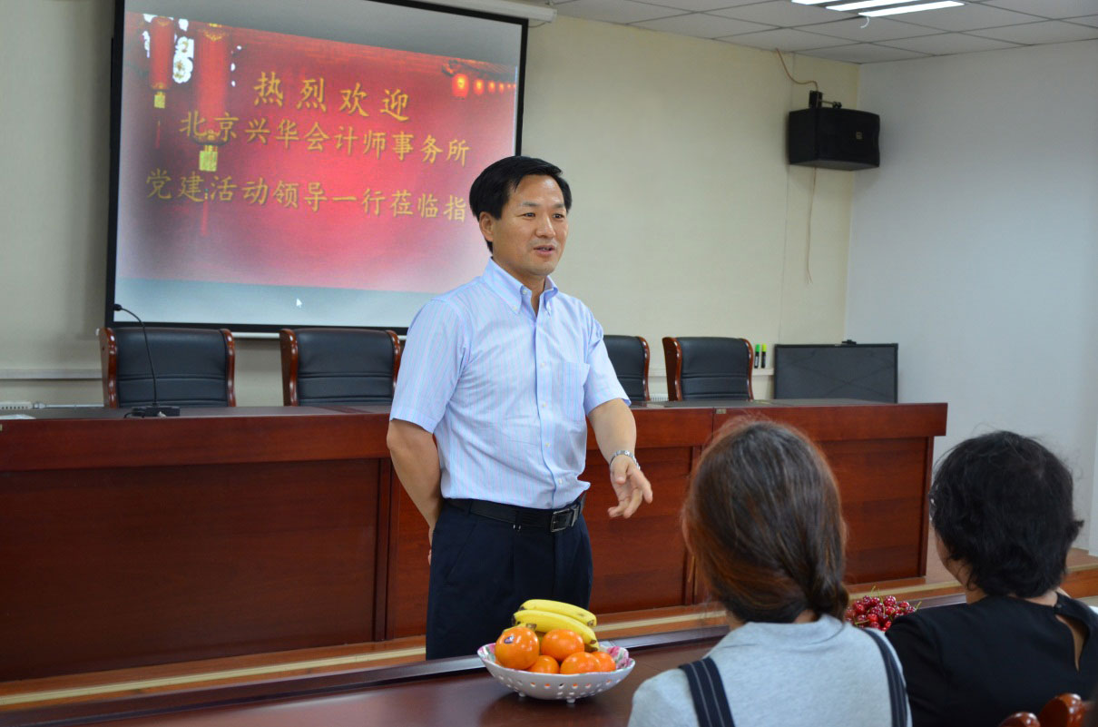 少妇真人直播免费视频